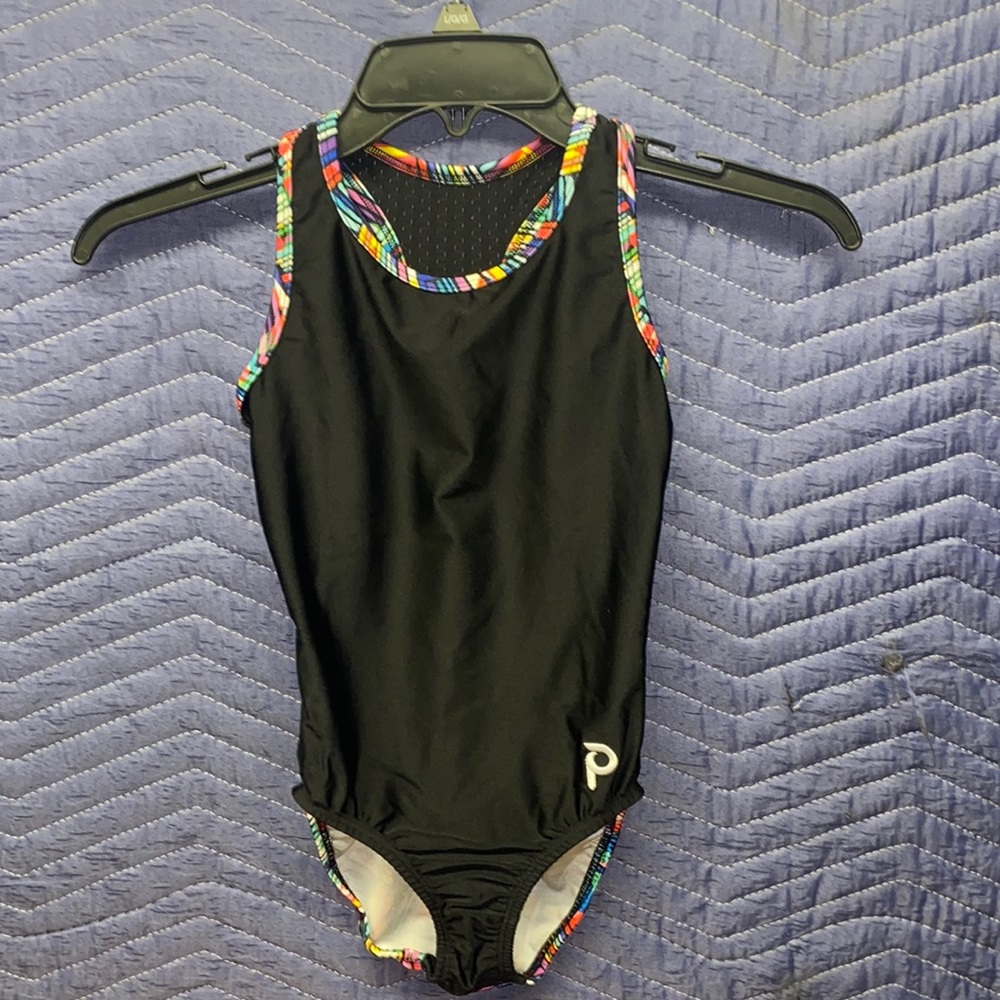 Girls swimwear